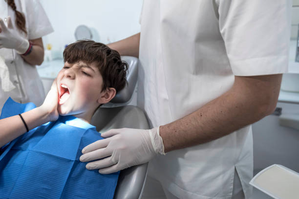Best Weekend Emergency Dentist in Jewett City, CT